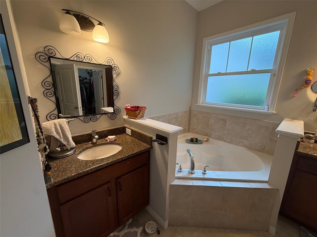 7651 Southwest 81st Way Gainesville, FL 32608 - Photo 17 of 25