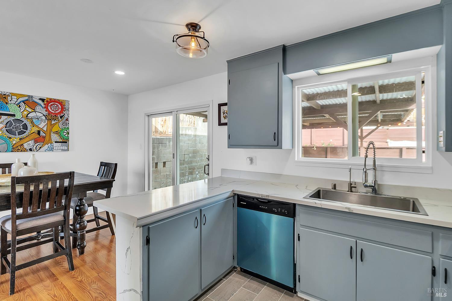 178 Baxter Street Vallejo, CA 94590 - Photo 16 of 55