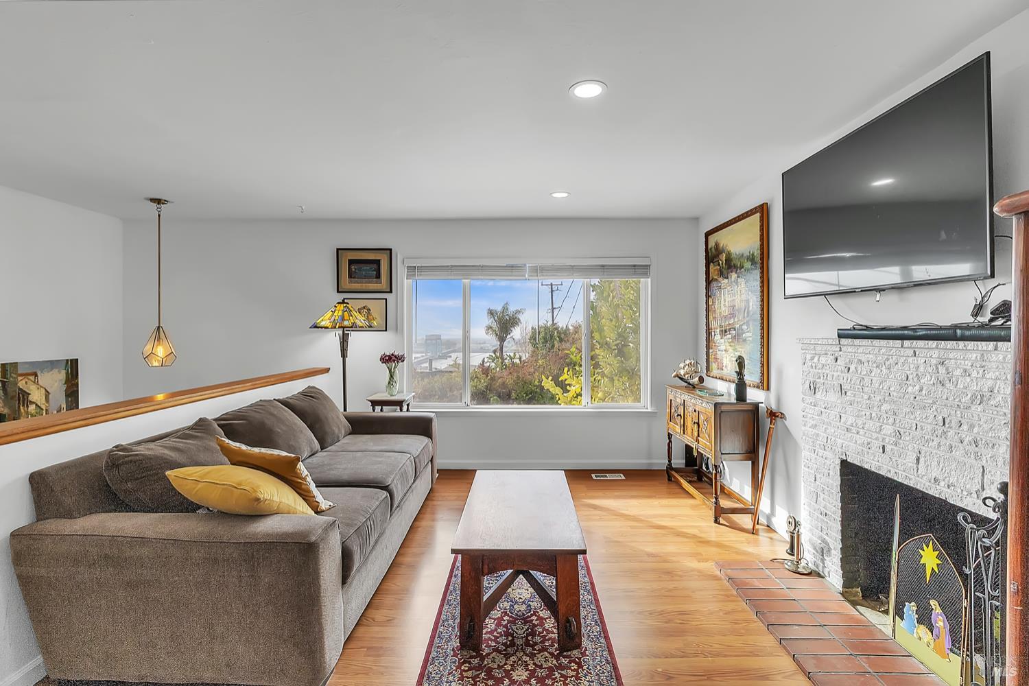 178 Baxter Street Vallejo, CA 94590 - Photo 8 of 55