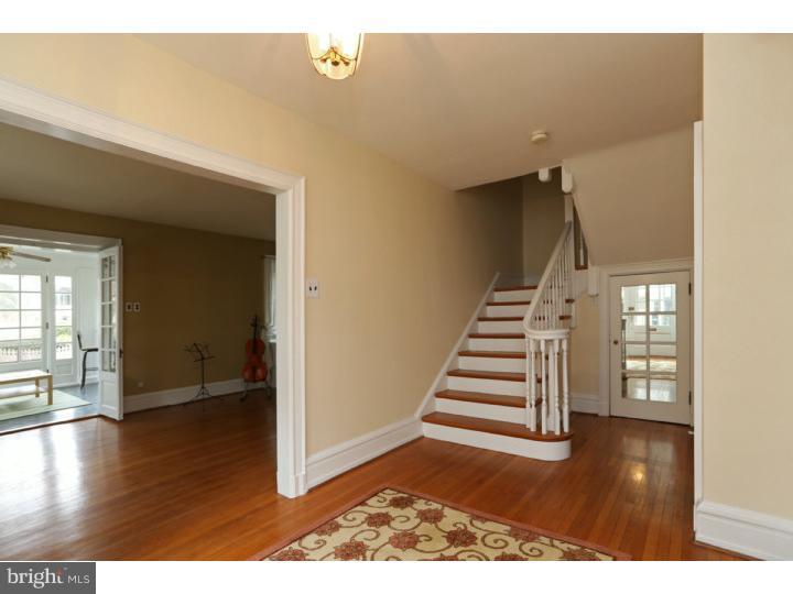110 West Springfield Avenue Philadelphia, PA 19118 - Photo 7 of 25 Foyer