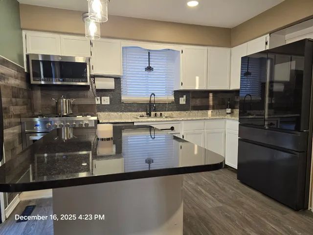 $264,900 | 9814 Cass Avenue, Taylor, MI 48180