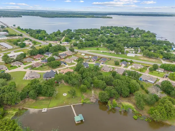 $688,000 | 2811 Rodeo Drive, Quinlan, TX 75474