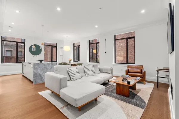 $7,000 | 45 Temple Street, Unit 102, Boston, MA 02114