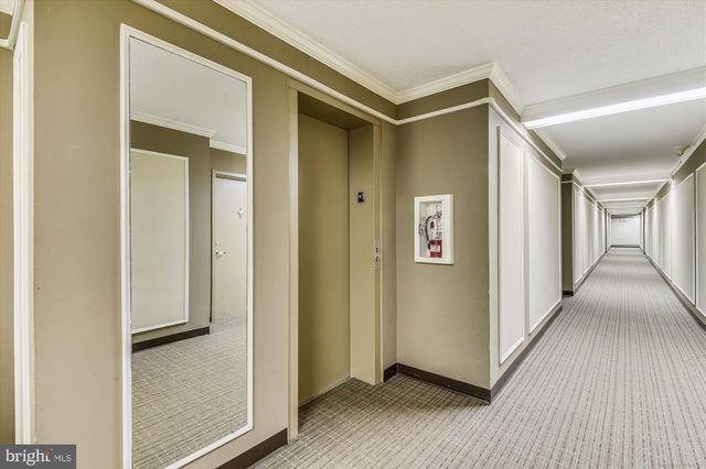$360,500 | 7661 Provincial Drive, Unit 201, McLean, VA 22102
