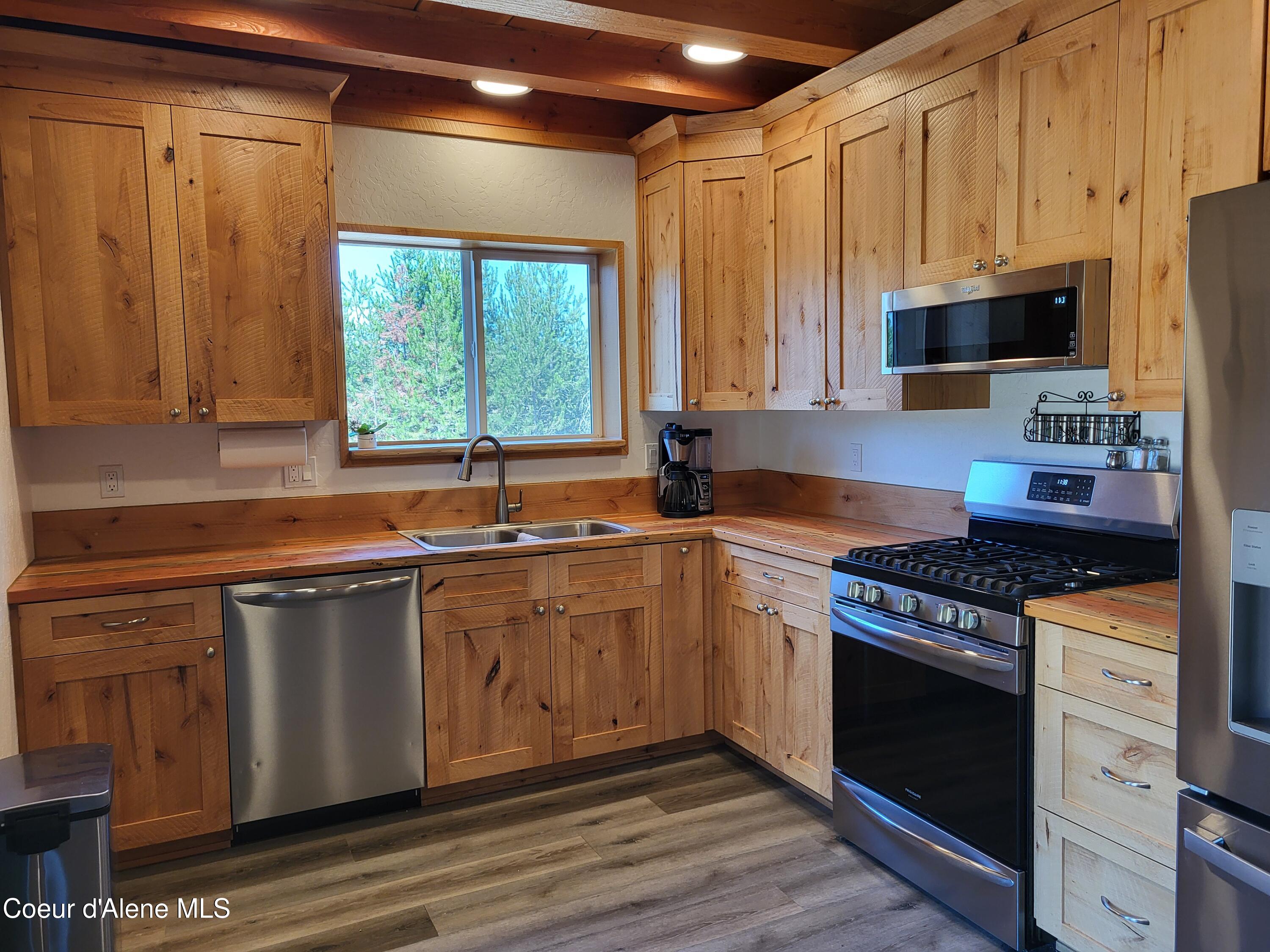 29222 1st Street Athol, ID 83801 - Photo 6 of 25 1000055072