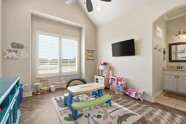 $1,375,000 | 249 Rising Star Drive, Abilene, TX 79606