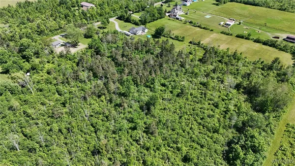 $99,000 | 7714 Decker Road, Evans, NY 14047