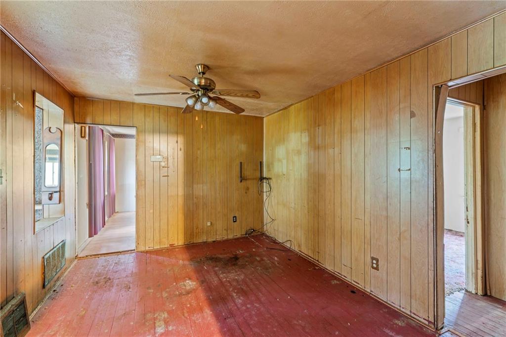 722 Coal Valley Road Clairton, PA 15025 - Photo 12 of 19 Gallery Image 12