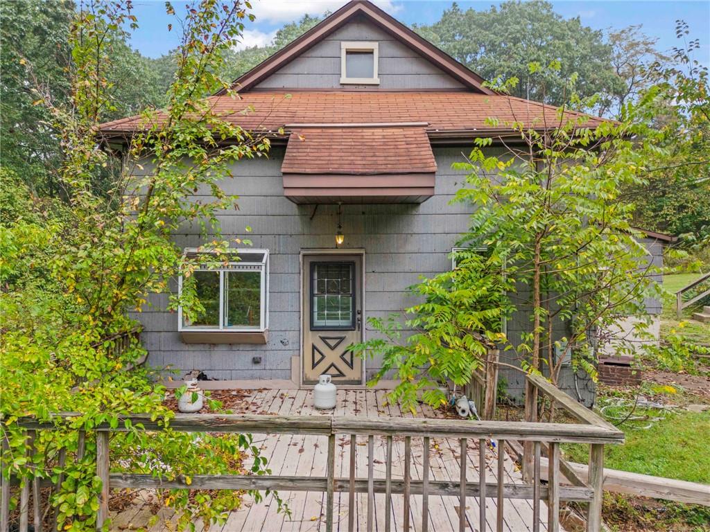 722 Coal Valley Road Clairton, PA 15025 - Photo 2 of 19 Gallery Image 2