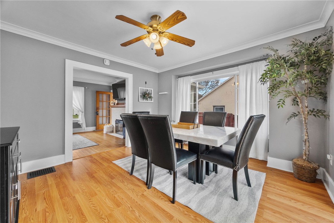 49 Vinton Road Irondequoit, NY 14622 - Photo 10 of 44