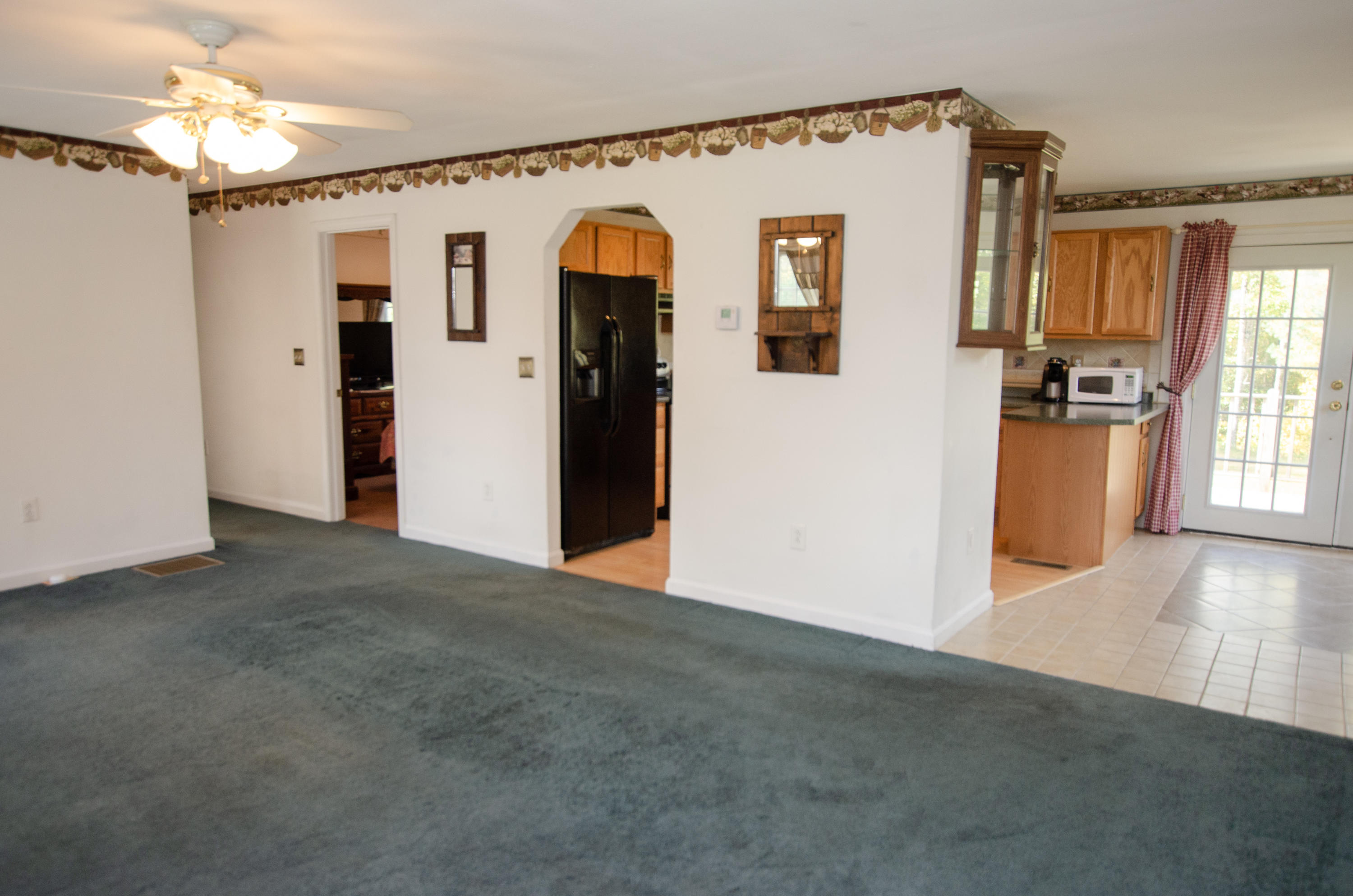 373 Bald Mountain Road Dedham, ME 04429 - Photo 10 of 23 Living Room