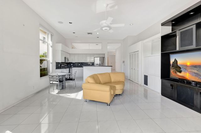 $450,000 | 6656 Northwest 24th Terrace, Boca Raton, FL 33496