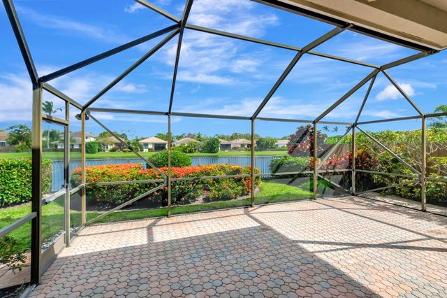 $450,000 | 6656 Northwest 24th Terrace, Boca Raton, FL 33496