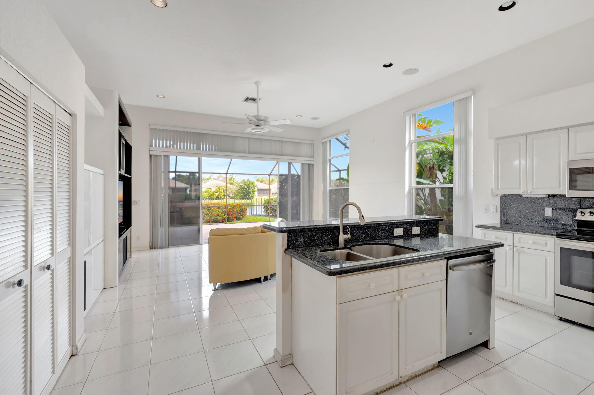 6656 Northwest 24th Terrace Boca Raton, FL 33496 - Photo 8 of 48 9-web-or-mls-DSC_3043