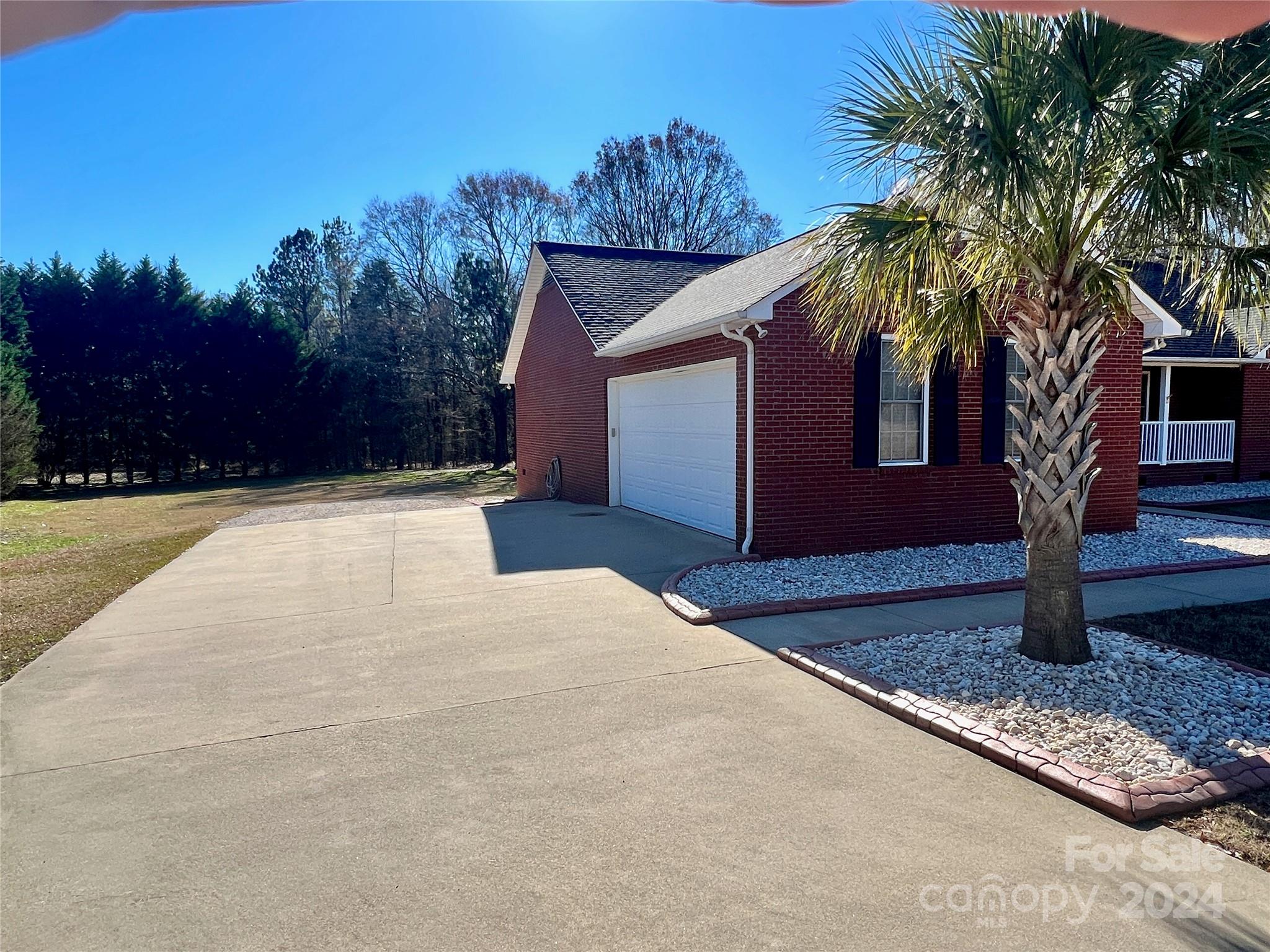 1361 Fairhope Road York, SC 29745 - Photo 33 of 34 Gallery Image 33