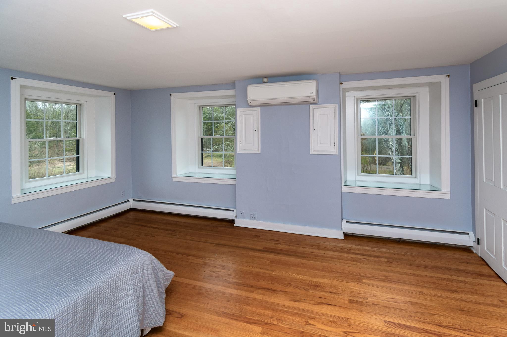 180 Municipal Road Pipersville, PA 18947 - Photo 39 of 60 Main Bedroom
