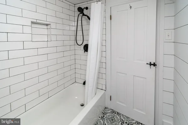 $5,000 | 180 Municipal Road, Pipersville, PA 18947