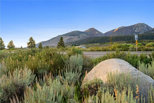 $18,000 | 595 Waterford Avenue, Mammoth Lakes, CA 93546