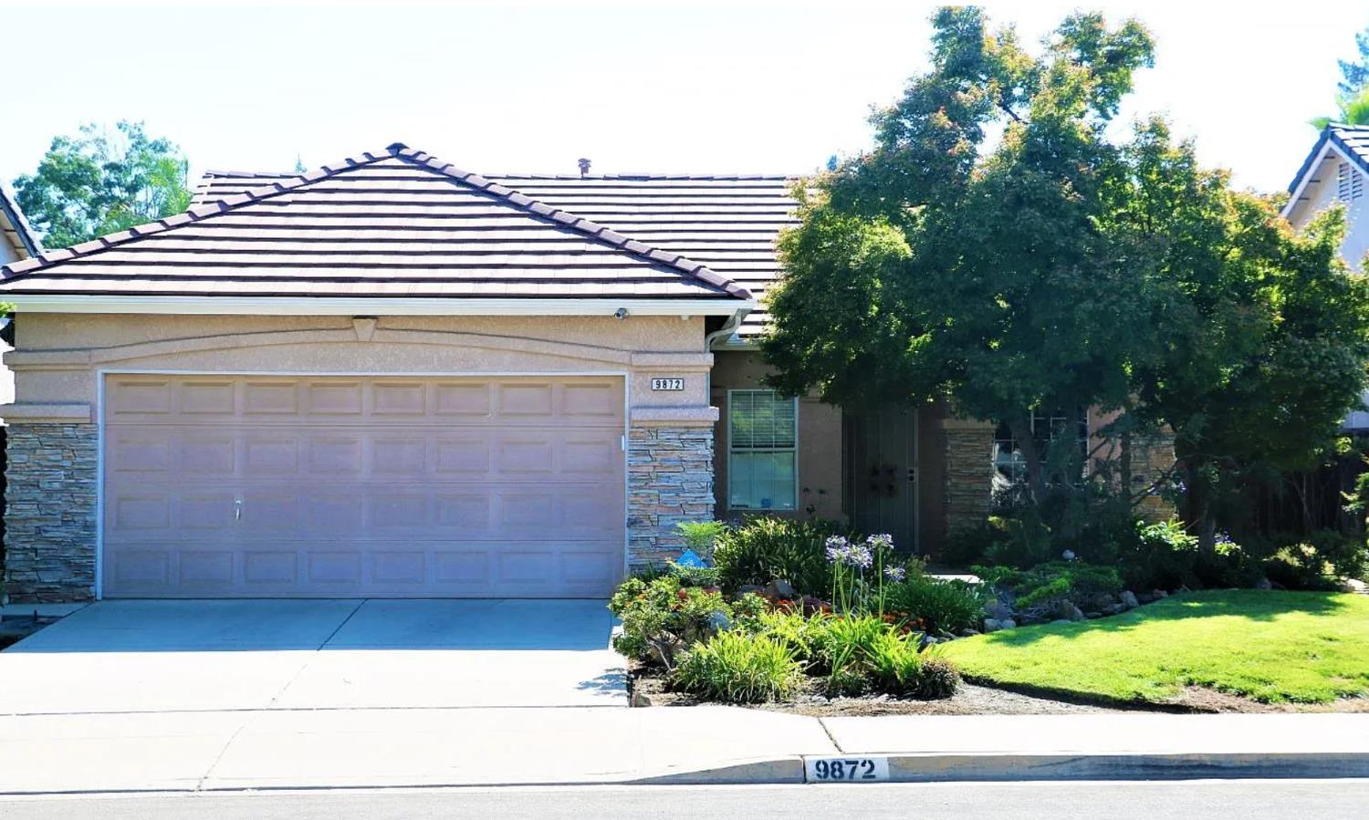 9872 North Woodrow Ave  