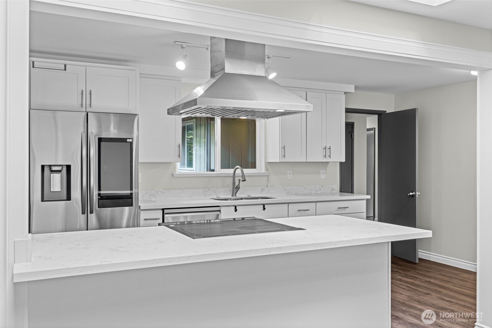 2157 North 122nd Street Seattle, WA 98133 - Photo 12 of 31