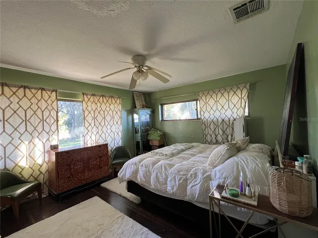 $625,000 | 9279 Silver Lake Drive, Leesburg, FL 34788