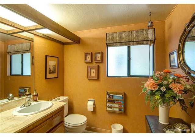 12109 Serena Road Lakeside, CA 92040 - Photo 10 of 25 Gallery Image 10
