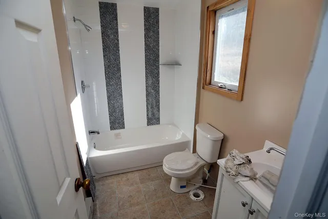 $449,000 | 292 County Road 93, Fremont Center, NY 12736