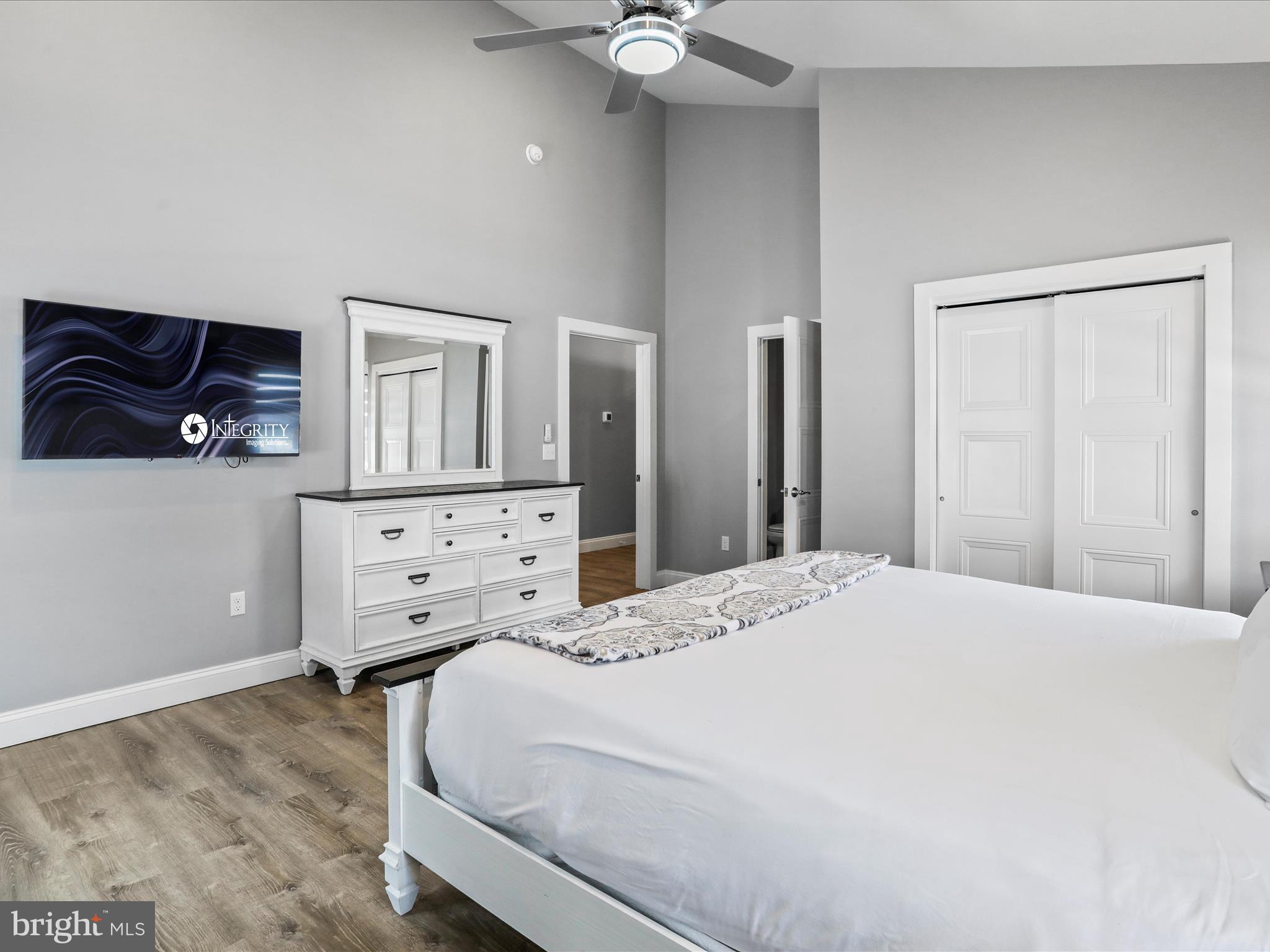 215 Fair Gate Road McHenry, MD 21541 - Photo 18 of 52 a bedroom with a bed and a couch