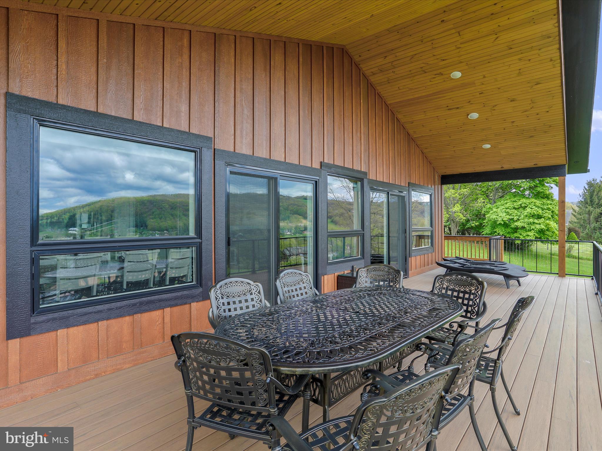 215 Fair Gate Road McHenry, MD 21541 - Photo 23 of 52