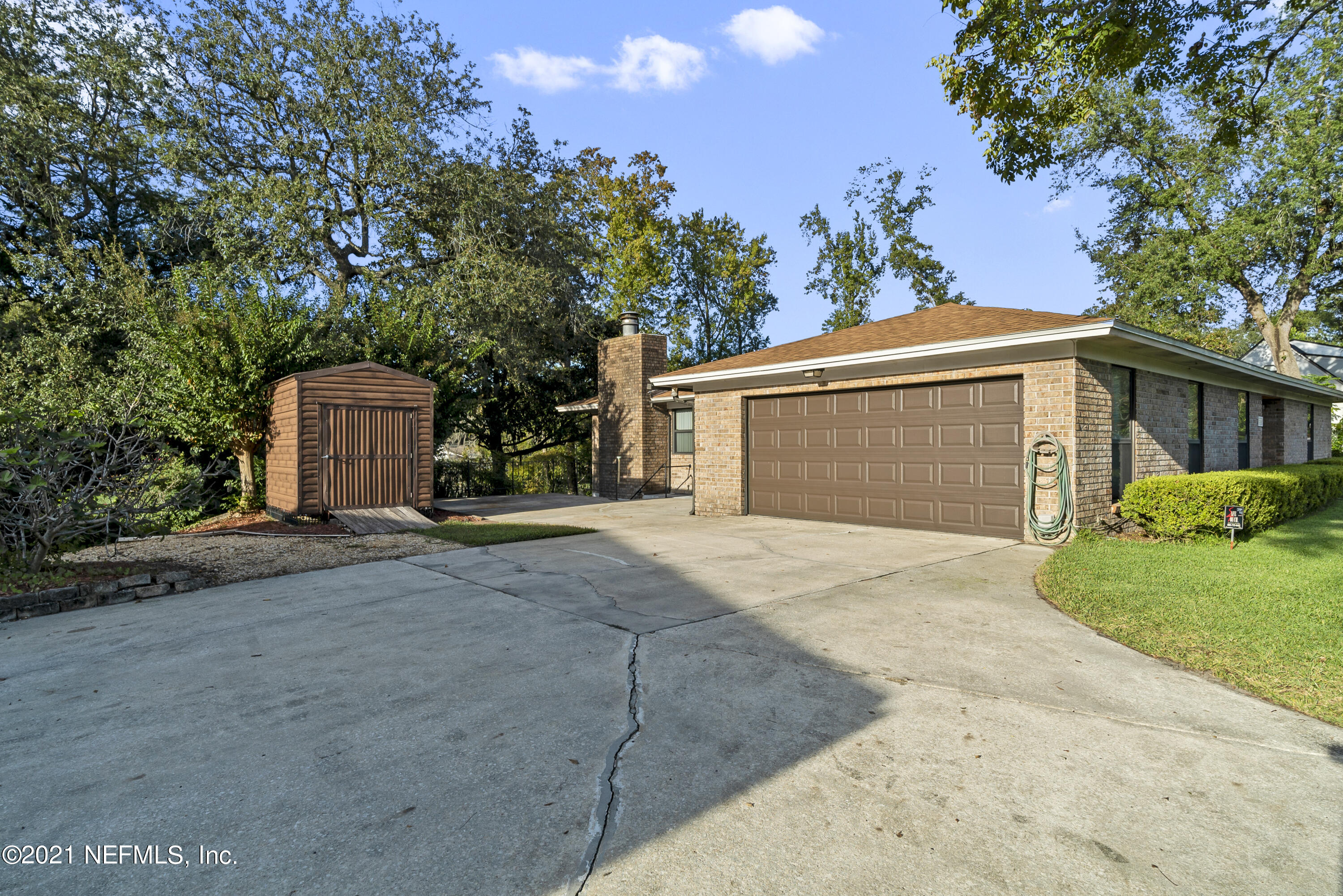 4260 Buck Point Road Jacksonville, FL 32210 - Photo 6 of 53 B030A313-2089-47DB-8BD3-7708BEB0A6ED