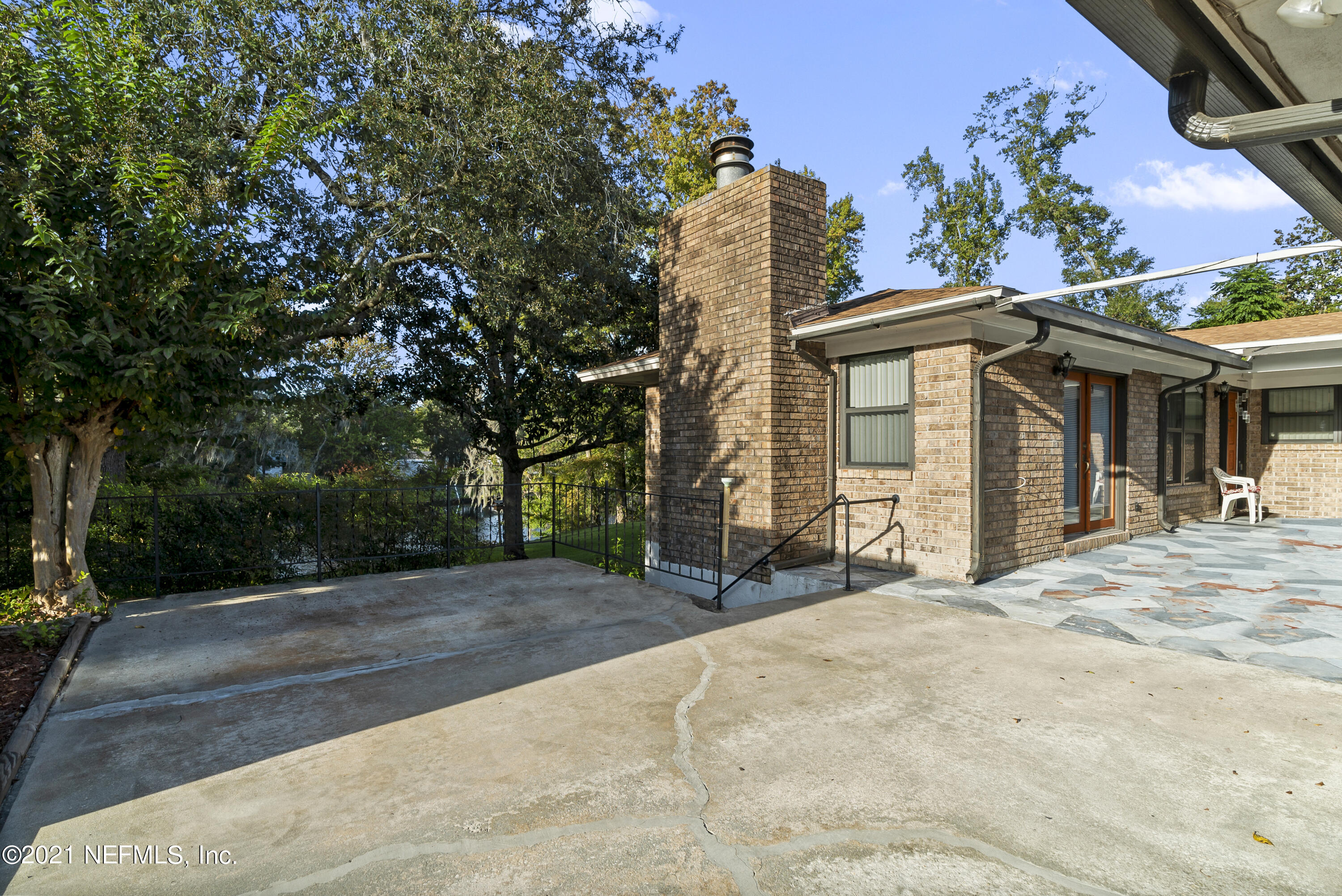 4260 Buck Point Road Jacksonville, FL 32210 - Photo 7 of 53 10C414F9-72B9-422D-BEFF-1C5A30638D49