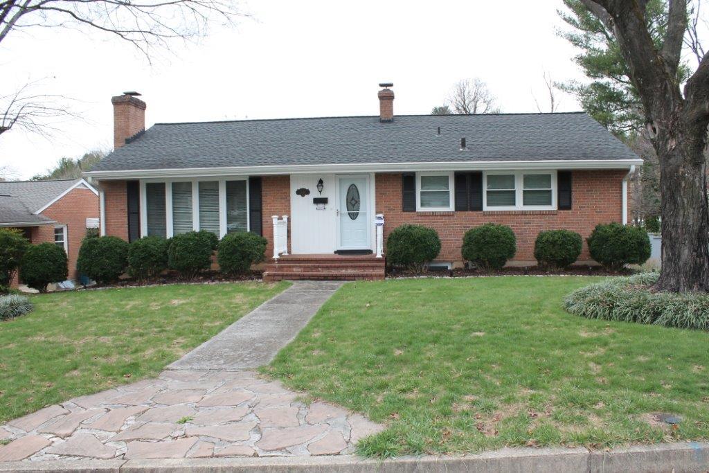 2749 Lofton Road Southwest Roanoke, VA 24015 - Photo 1 of 52 Front Exterior