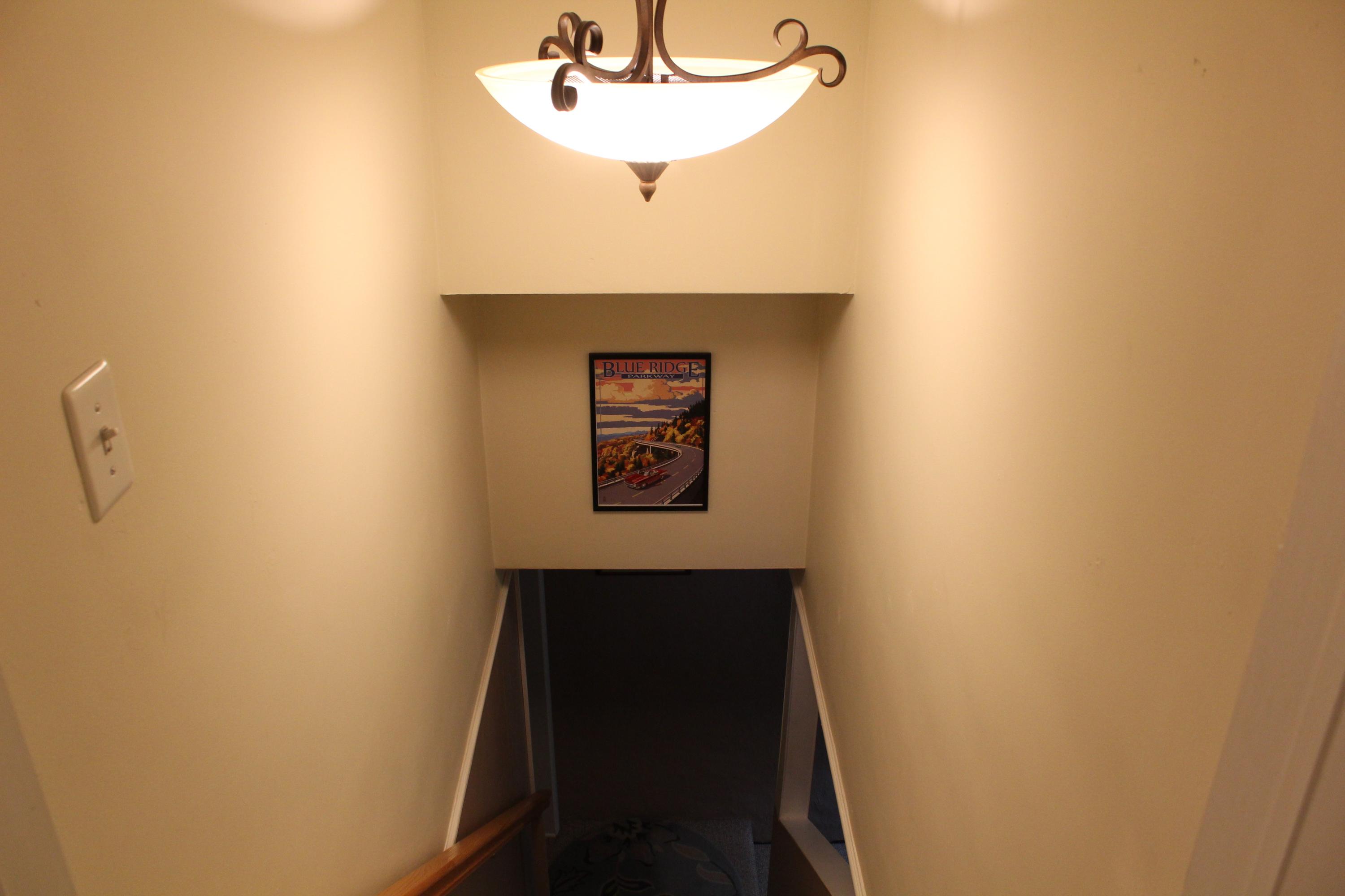 2749 Lofton Road Southwest Roanoke, VA 24015 - Photo 33 of 52 Stairs to lower level