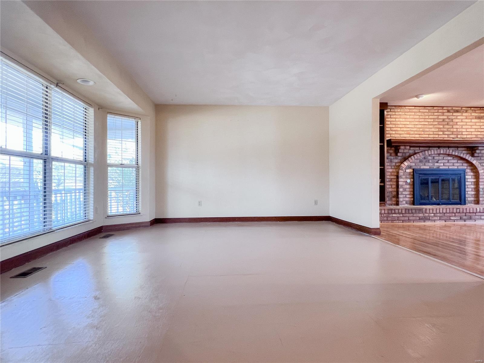 1114 Shadow Ridge Crossing O'Fallon, IL 62269 - Photo 2 of 21