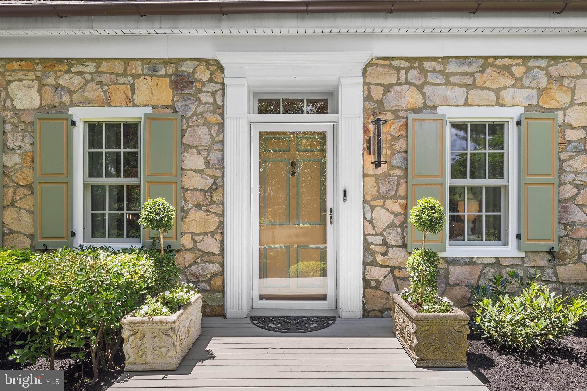 292 Hillcrest Road Wayne, PA 19087 - Photo 2 of 51 front door /transom window