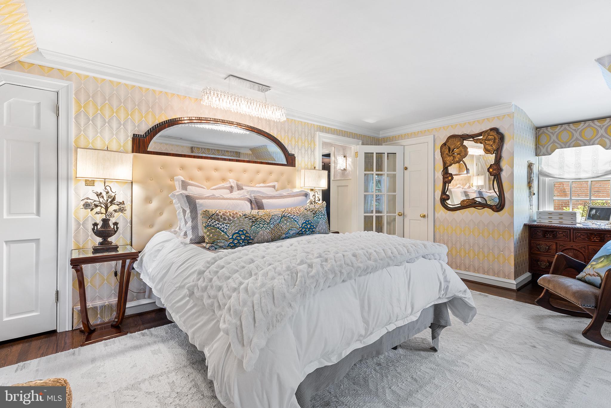 292 Hillcrest Road Wayne, PA 19087 - Photo 23 of 51 two closets with customer closets
