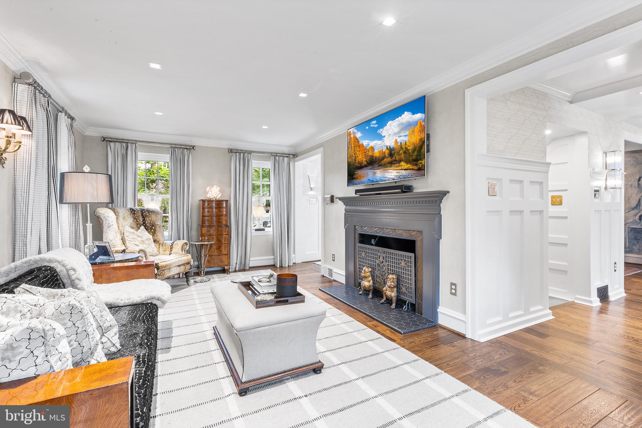 292 Hillcrest Road Wayne, PA 19087 - Photo 5 of 51 living room with gas fireplace/deep sills