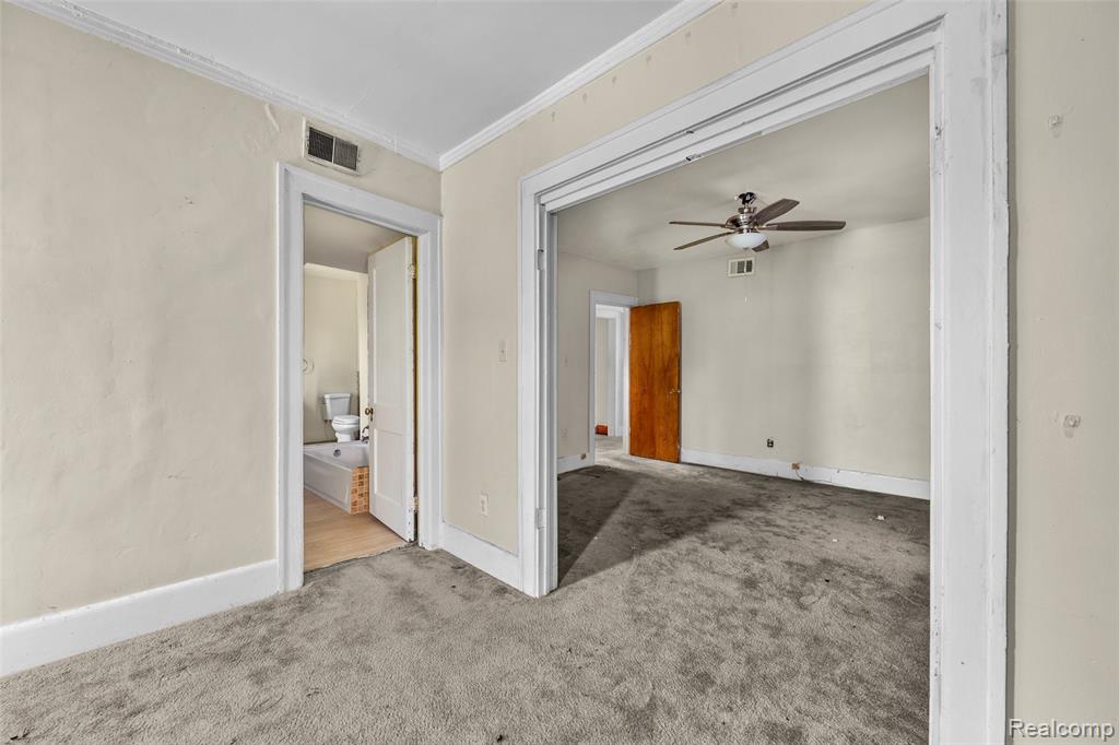 2016 Atkinson Street Detroit, MI 48206 - Photo 18 of 32 Gallery Image 18