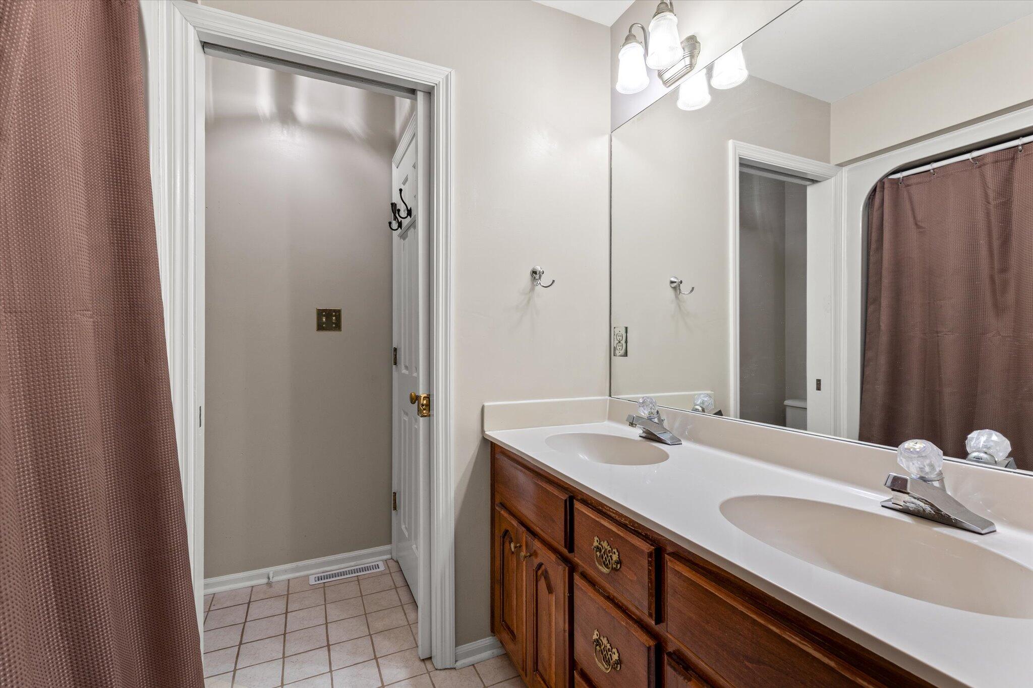1078 Rockbridge Road Lexington, KY 40515 - Photo 22 of 35 23-IMG_5747