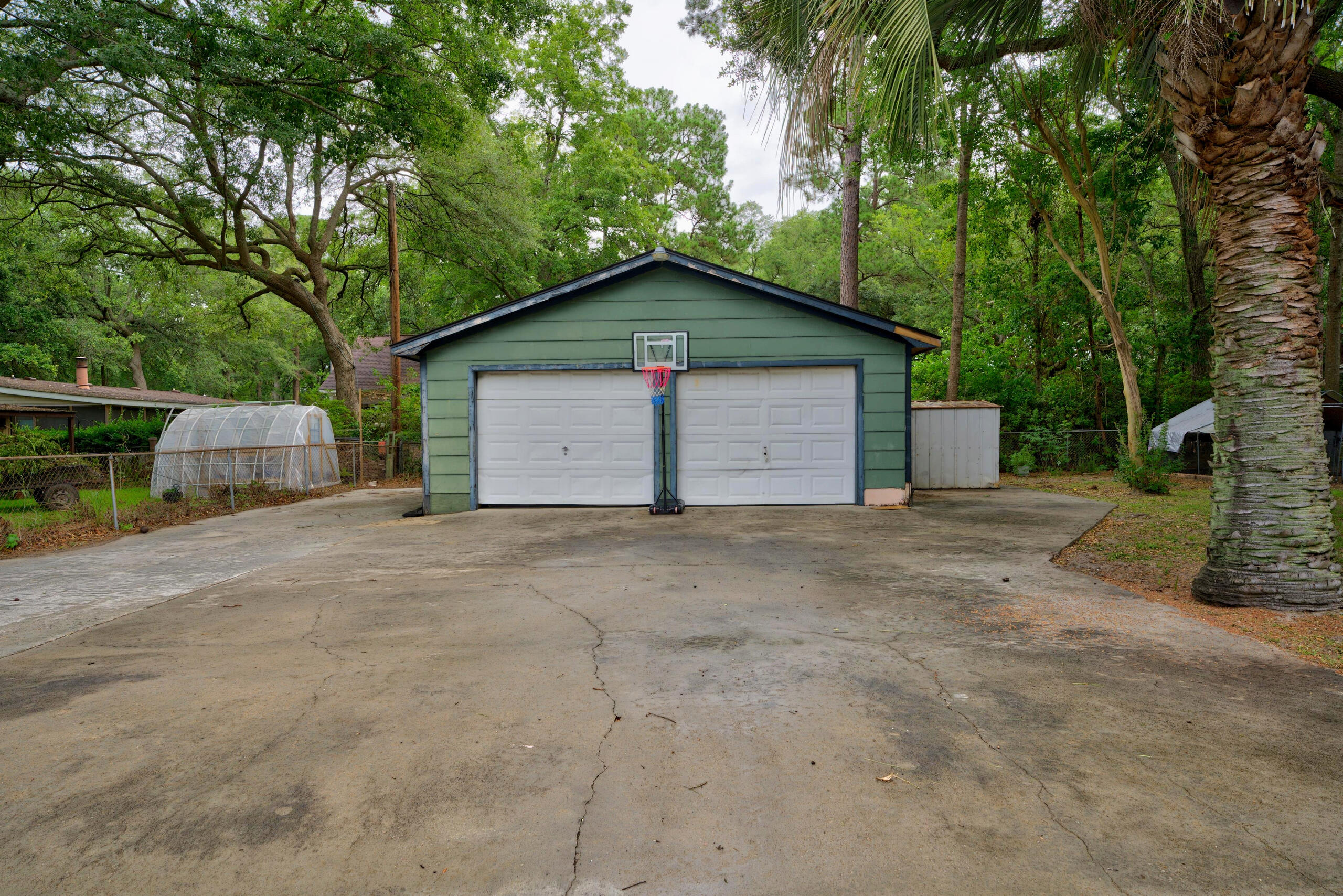108 Water Way Moncks Corner, SC 29461 - Photo 9 of 43 Tons of Storage