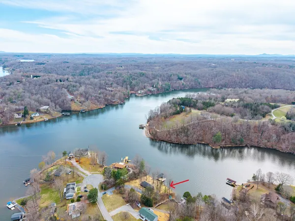 $699,900 | 509 Pleasure Point Drive, Goodview, VA 24095