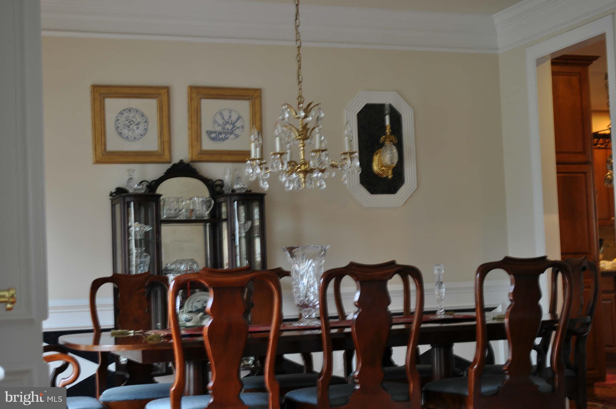 307 Dry Mill Road Southwest Leesburg, VA 20175 - Photo 3 of 7 Dining Room