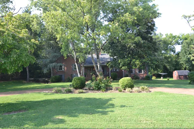 $299,000 | 534 East College Street, Pulaski, TN 38478