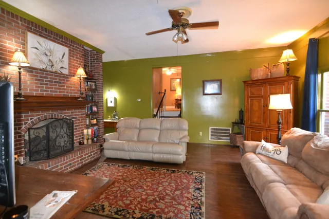 $299,000 | 534 East College Street, Pulaski, TN 38478