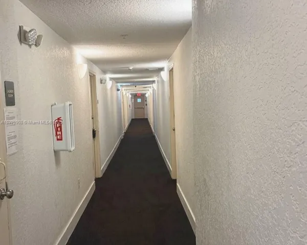 $1,750 | 7326 Collins Avenue, Unit 205, Miami Beach, FL 33141