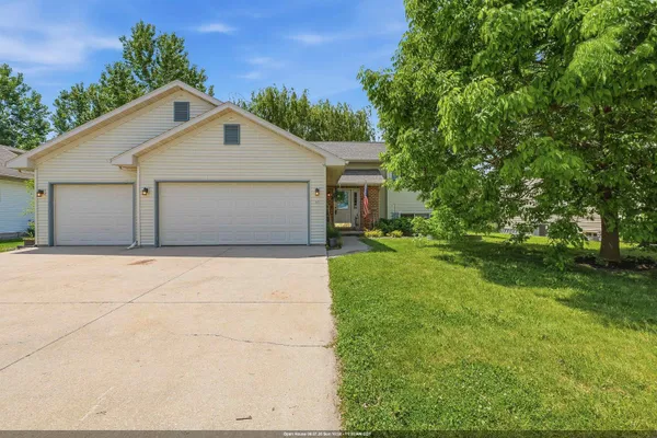 $359,900 | 45 Jacob Avenue, Oshkosh, WI 54902