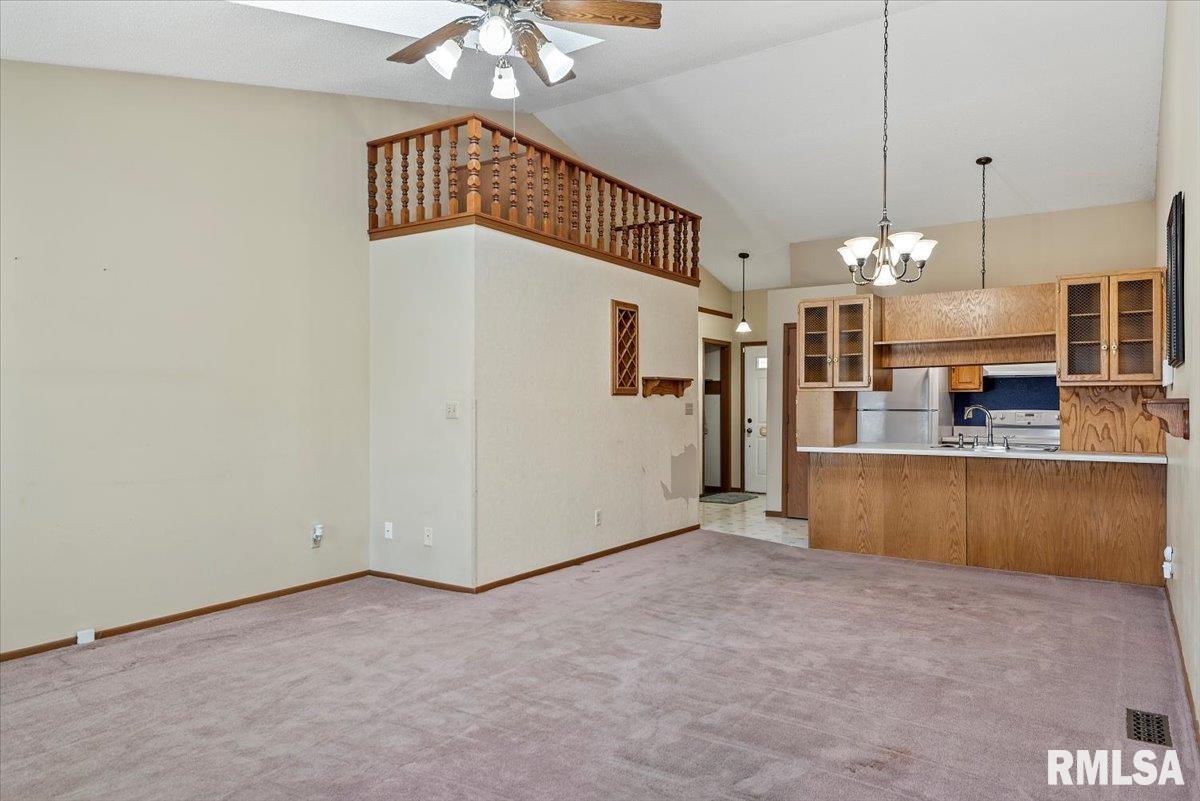 209 Astoria Road Springfield, IL 62704 - Photo 11 of 25