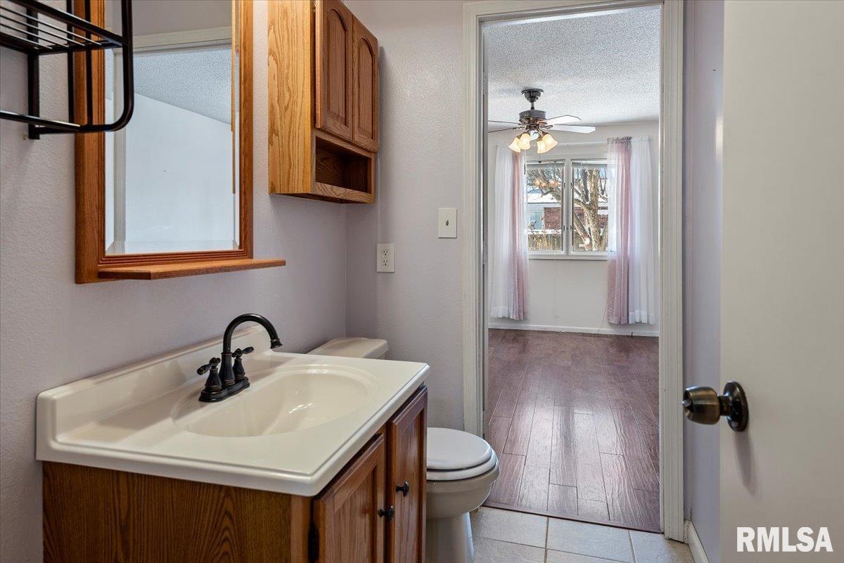 209 Astoria Road Springfield, IL 62704 - Photo 17 of 25