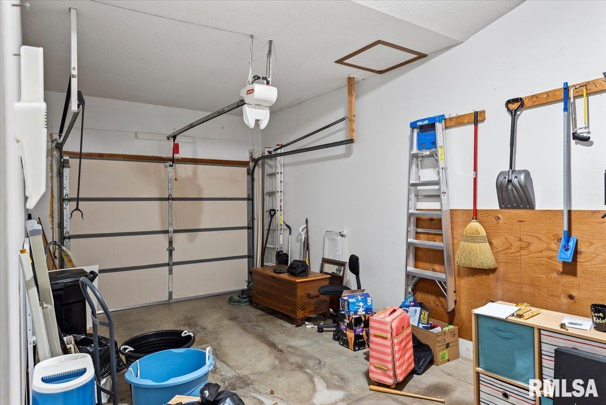 209 Astoria Road Springfield, IL 62704 - Photo 22 of 25