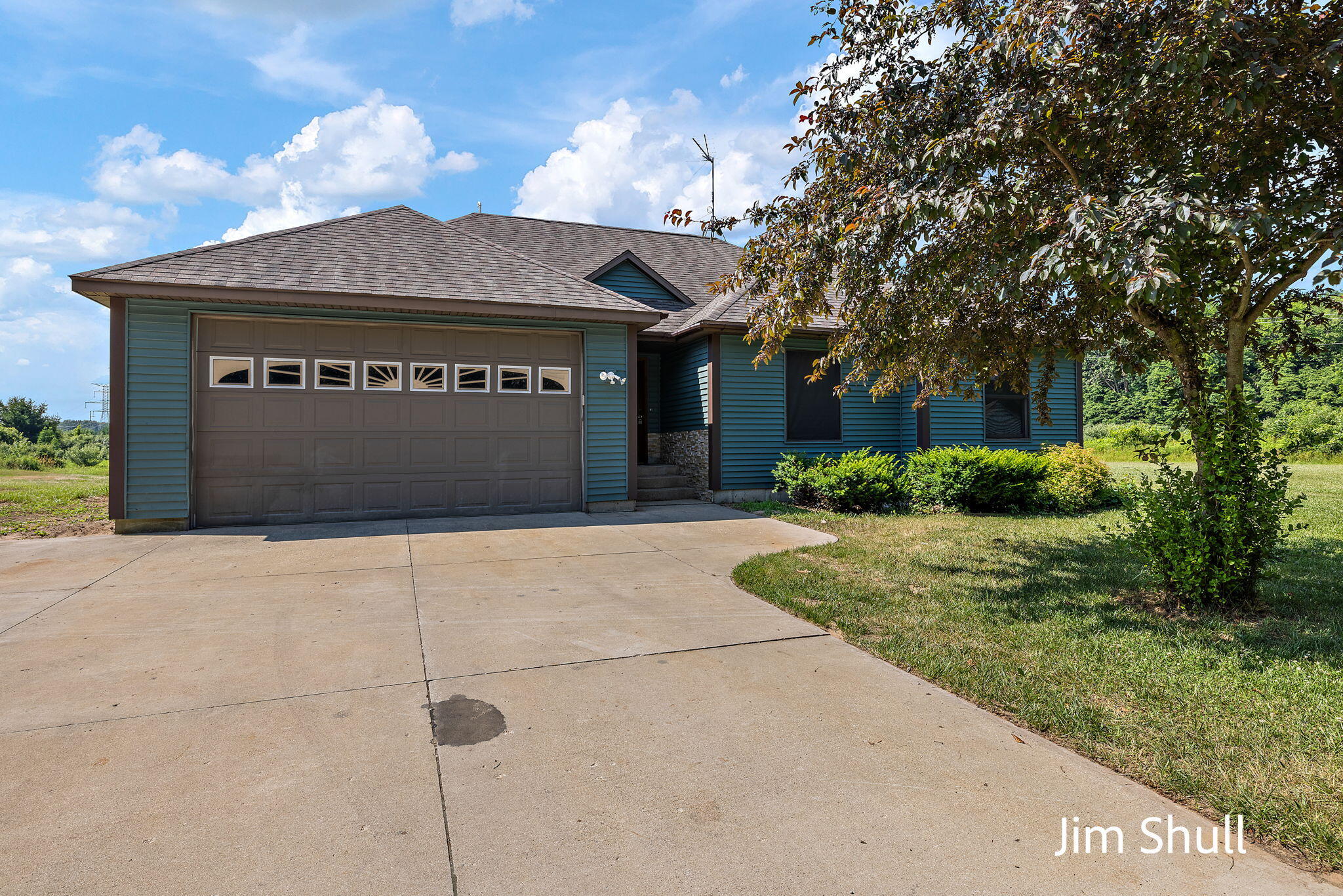 8201 Crocker Road Holton, MI 49425 - Photo 4 of 58 63-web-or-mls-2R9A9490